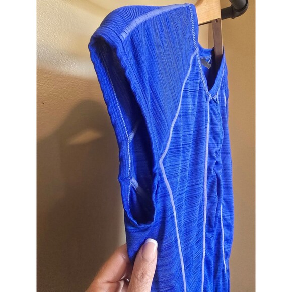 Athleta tank women's size small. Purple 1/4 zip with pocket on backside - Picture 3 of 10
